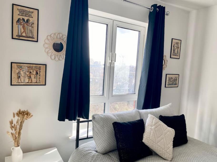 Cosy Egyptian Inspired